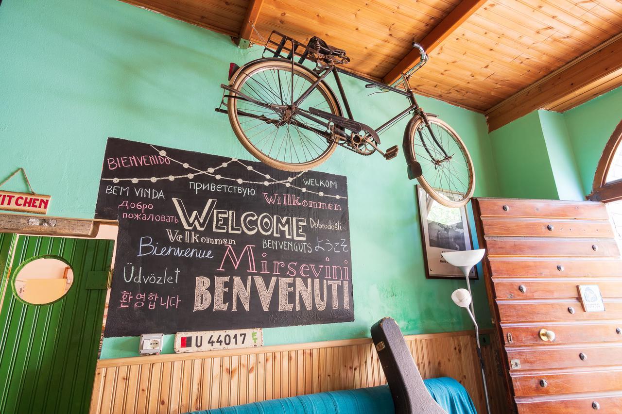 Mi Casa Es Tu Casa - Shkodra Backpackers Hostel Ngoại thất bức ảnh